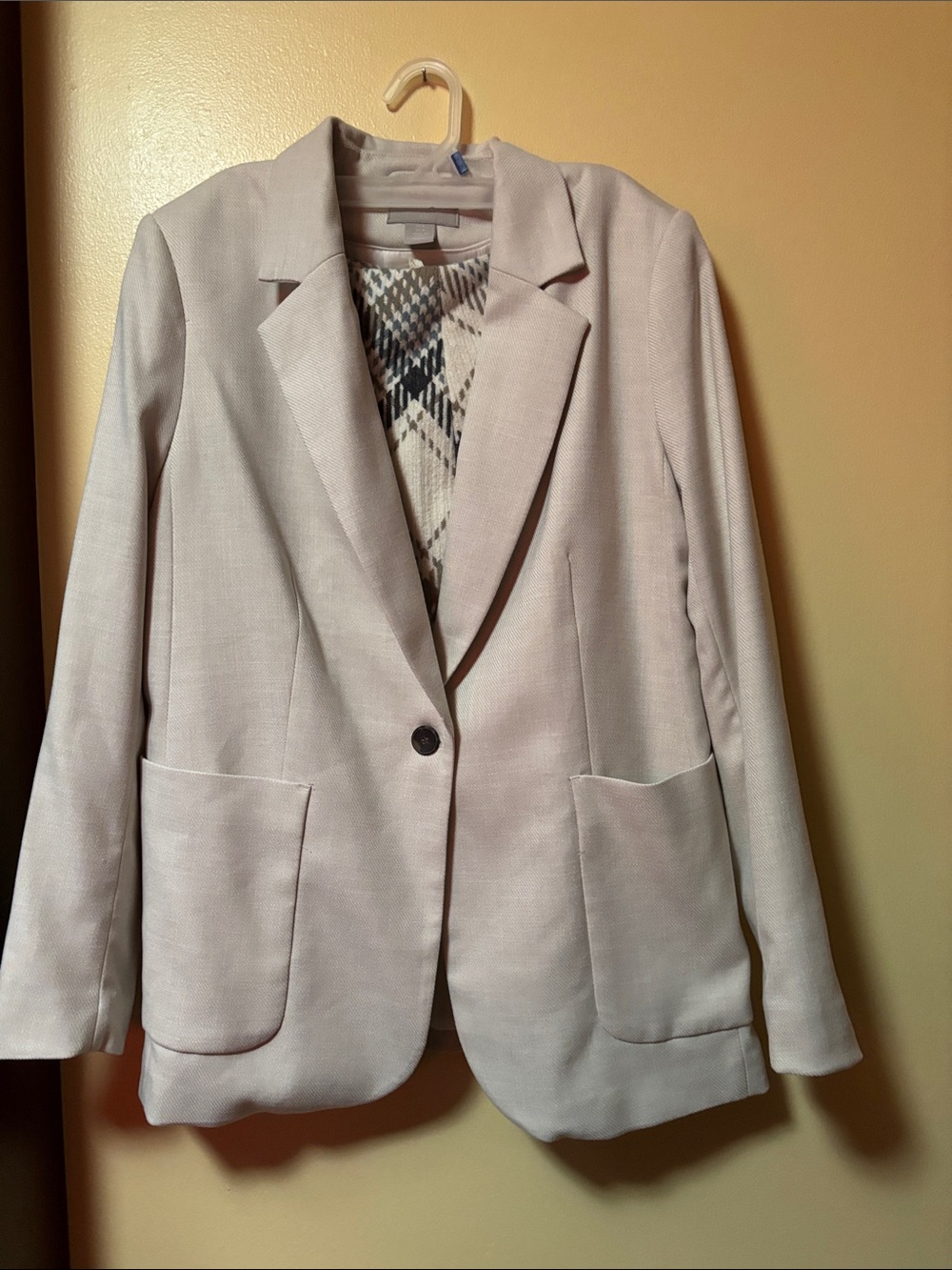 Light Neutral Single-Button Blazer with Patch Pockets plus Matching Skirt